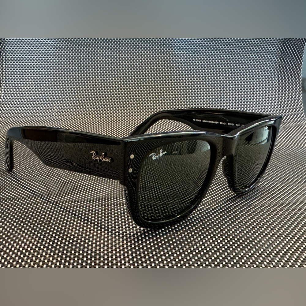 SOLD SOLD SOLD New Ray-Ban Mega Wayfarer Black Unisex Sunglasses